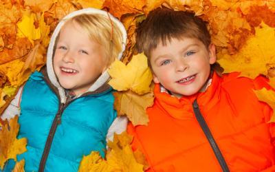 Fun and easy autumn leaf crafts for kids & mums!